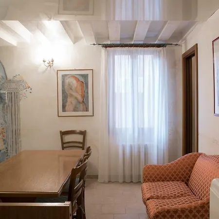 Elegante Dorsoduro *